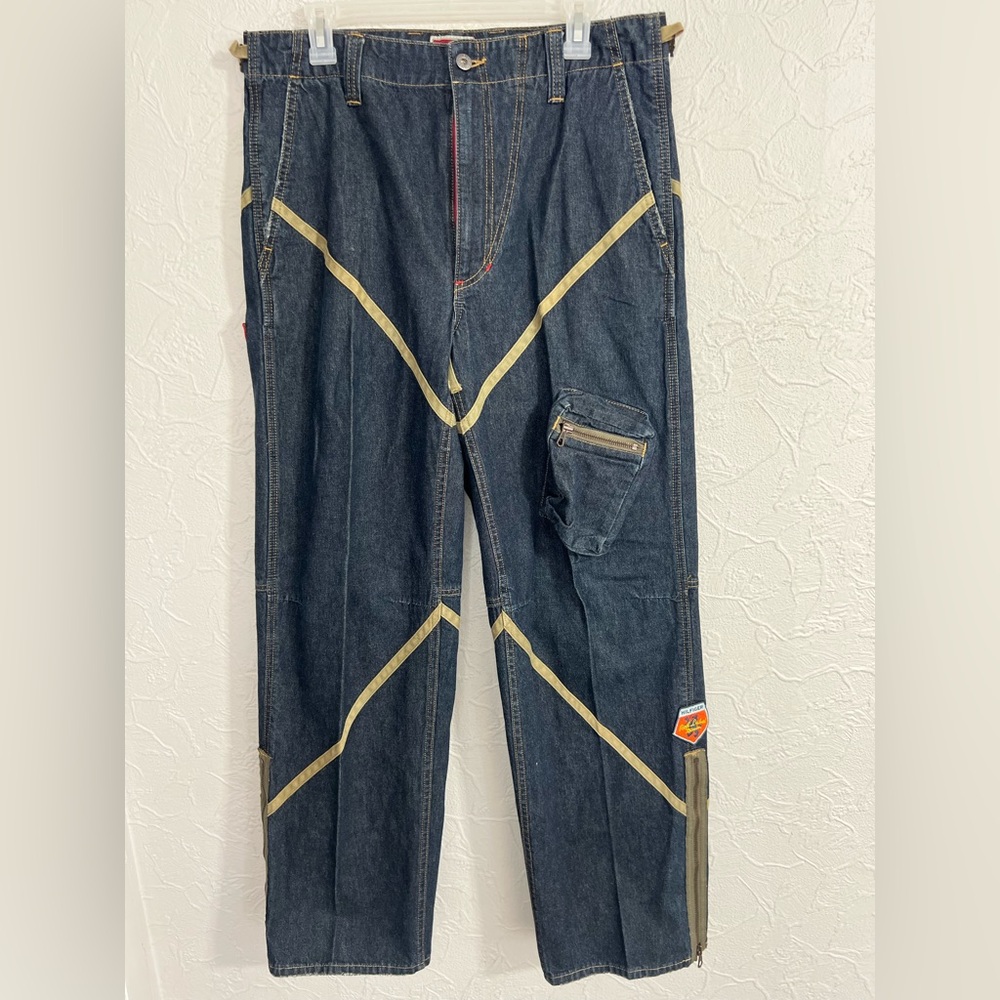 Vintage Tommy Hilfiger "Red Label" Denim Y2K Skater 31x32 Baggy Jeans Hip Hop